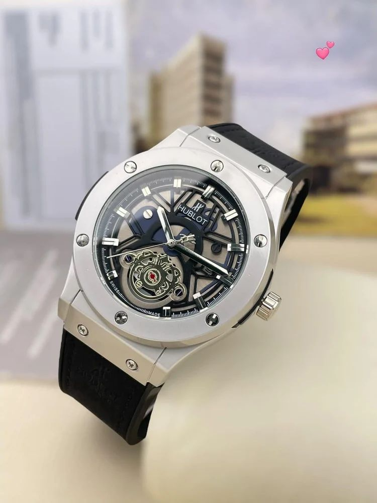 Round Men's Luxury Hublot Classic Watch